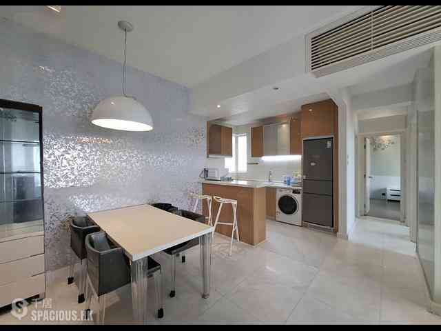 Tung Chung - Coastal Skyline Phase 4 Le Bleu Deux 03