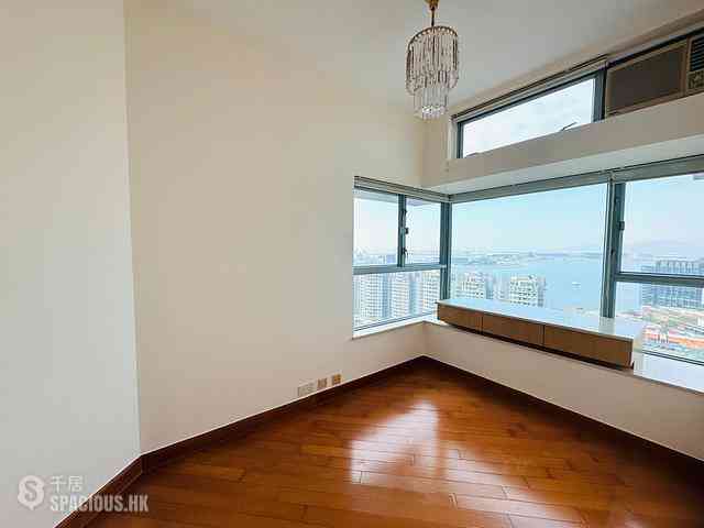 Tung Chung - Coastal Skyline 07