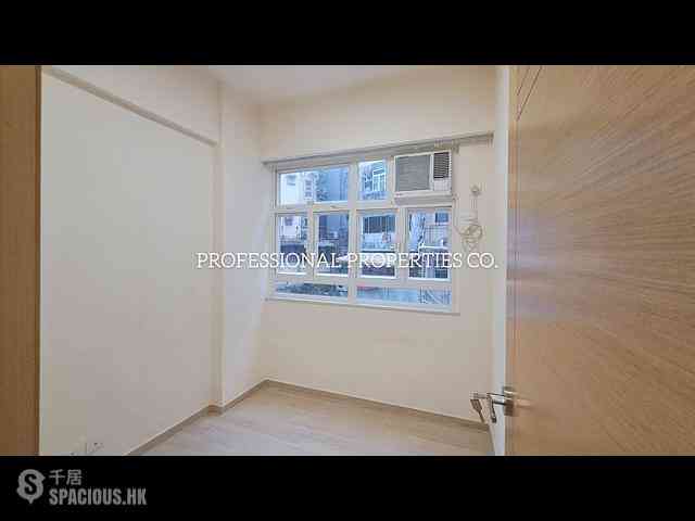 Sai Ying Pun - Samtoh Building 04