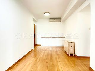 Sheung Wan - Queen's Terrace Block 2 03