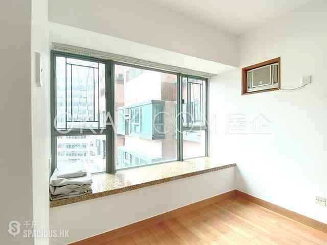 Sheung Wan - Queen's Terrace Block 2 06