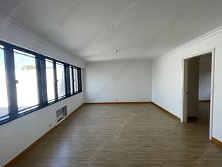 Chung Hom Kok - 19-25, Horizon Drive 02