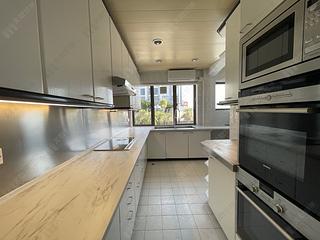 Chung Hom Kok - 19-25, Horizon Drive 03