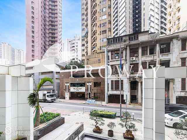 Mid Levels Central - The Grand Panorama 01
