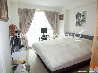 Stubbs Road - Crescent Heights 05