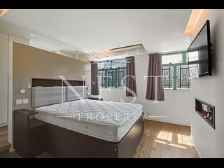 Wan Chai - Yue King Building 08