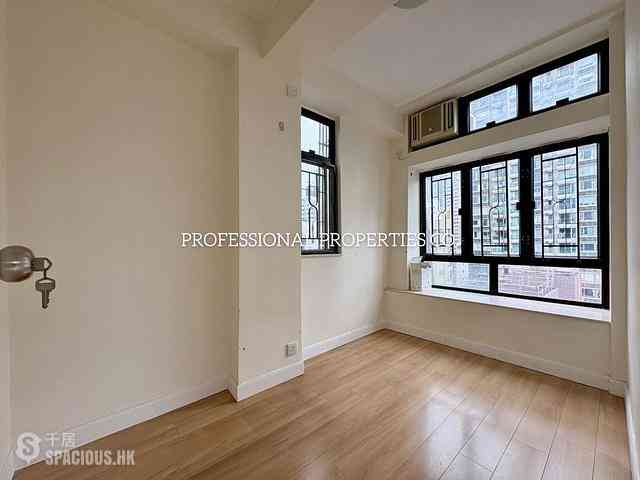 Sai Ying Pun - Western Garden 04
