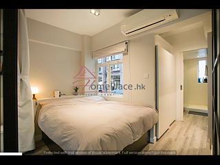 Poho - 170-172, Hollywood Road 06