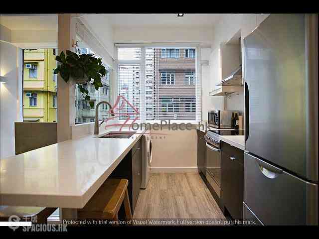Poho - 170-172, Hollywood Road 04