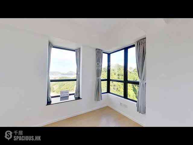 Shau Kei Wan - EAST 17 10