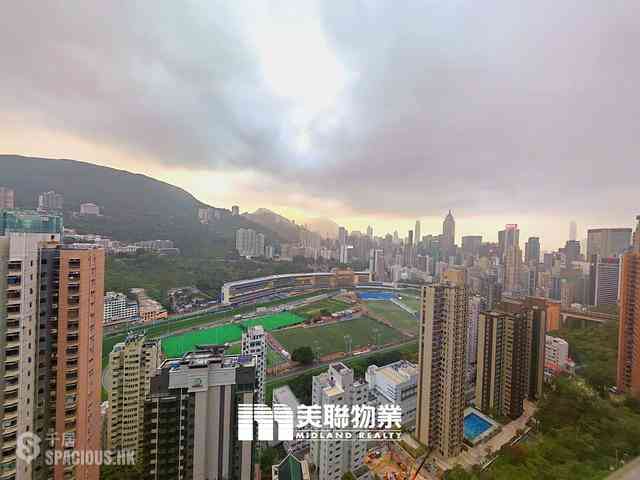 Happy Valley - Broadwood Twelve 09