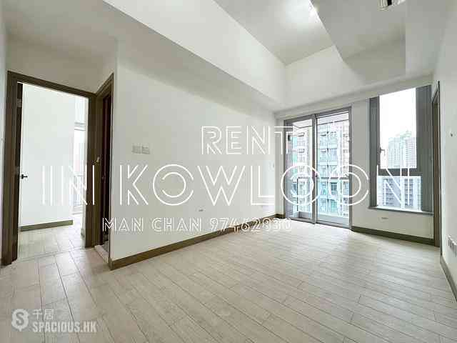 Tai Kok Tsui - L・Living 23 01