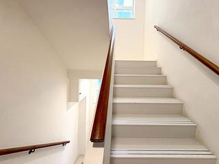 Happy Valley - 31, Sing Woo Road 14