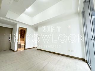 Tai Kok Tsui - L・Living 23 08