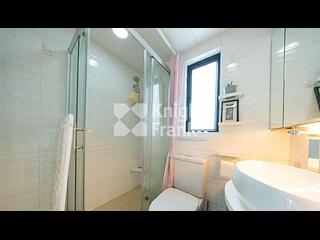 Sheung Wan - The Bellevue Place 07