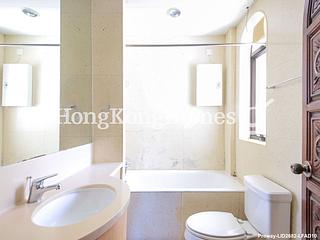 Chung Hom Kok - Casa Del Sol 12