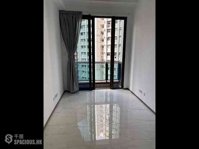 Wan Chai - One Wood Road 01