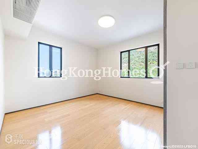 Repulse Bay - South Bay Villas 06