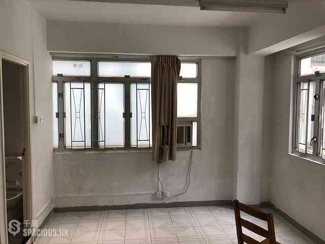 Sheung Wan - 15-17, Mercer Street 05