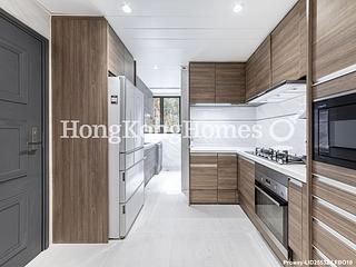 Repulse Bay - South Bay Villas 11