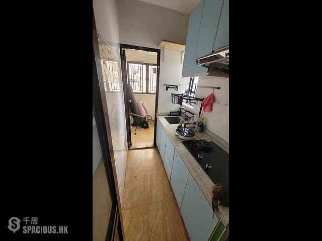 Mong Kok - Tak Cheong Court 05