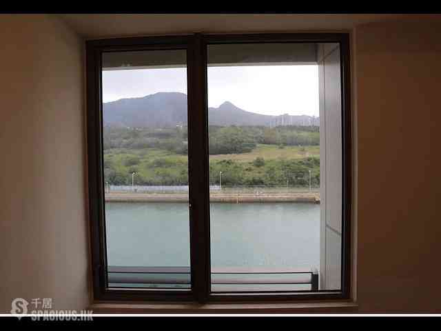 Tseung Kwan O - The Papillons Block 2 03