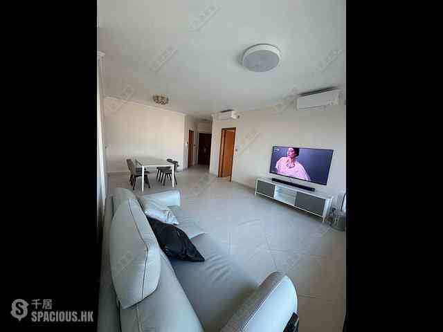 West Kowloon - Sorrento 01