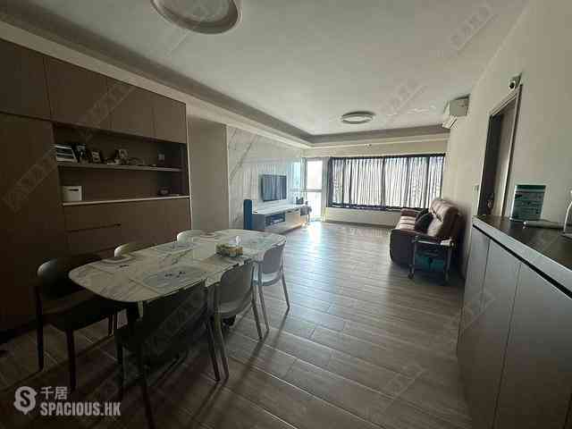West Kowloon - Sorrento 01