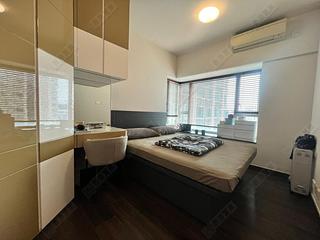 West Kowloon - Sorrento 05