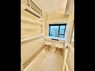West Kowloon - Sorrento 06