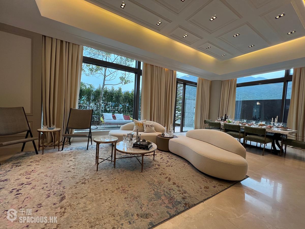 Repulse Bay - Grosvenor Place 01
