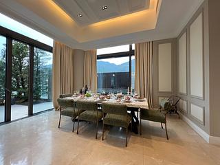 Repulse Bay - Grosvenor Place 05