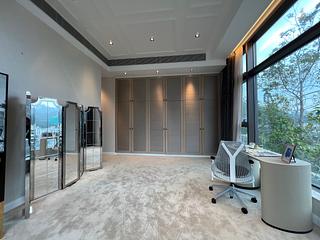 Repulse Bay - Grosvenor Place 10
