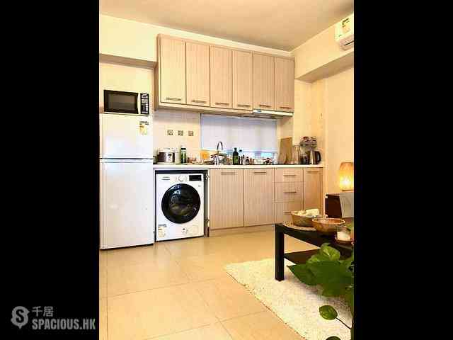 Sheung Wan - 21, Bonham Strand West 02