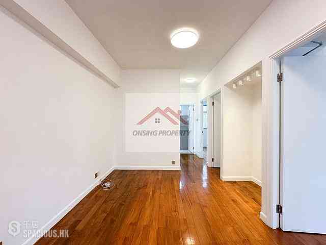 Happy Valley - Fung Woo Building 01
