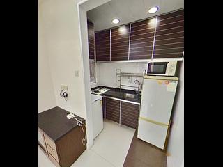 Wan Chai - Hing Bong Mansion 02