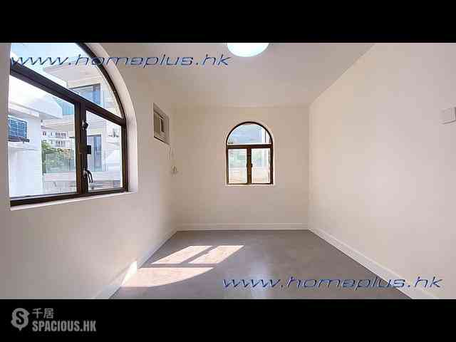 Clear Water Bay - Tai Hang Hau 07