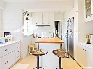 Chung Hom Kok - Villa Piubello 08