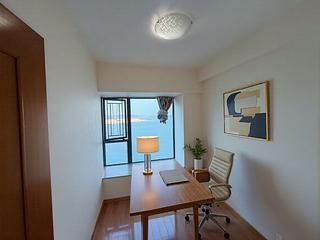 Siu Sai Wan - Island Resort Block 9 07