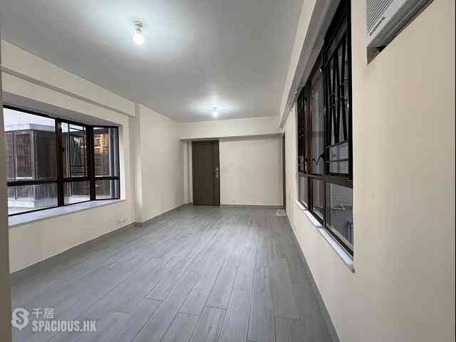 Sai Ying Pun - Kwong Fung Terrace 01