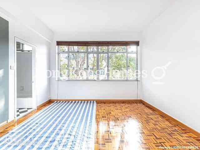 Pok Fu Lam - Bisney Villas 04