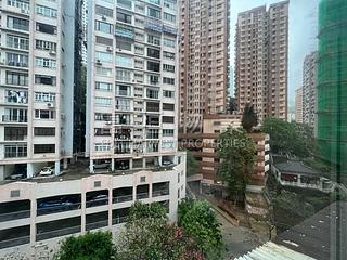 Happy Valley - Blue Pool Mansion 02