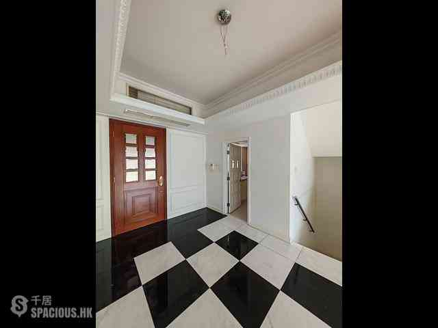 Ting Kok - The Beverly Hills Phase 1 Boulevard du Lac (Sixth Avenue) 02