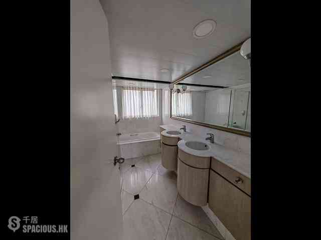 Ting Kok - The Beverly Hills Phase 1 Boulevard du Lac (Sixth Avenue) 12