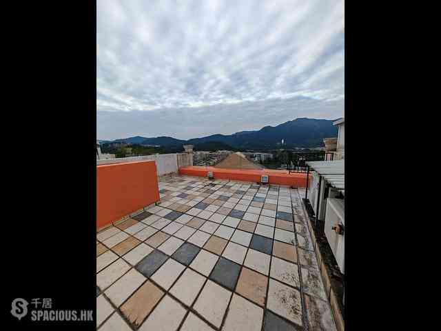 Ting Kok - The Beverly Hills Phase 1 Boulevard du Lac (Sixth Avenue) 19