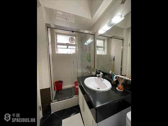 Mid Levels Central - Kennedy Apartment 09