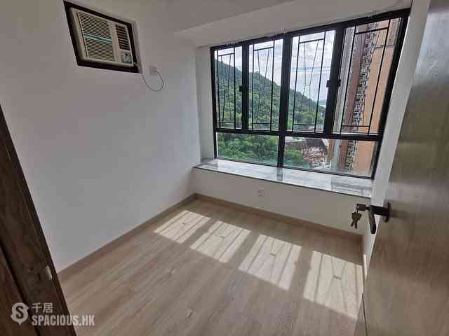 Kennedy Town - Centenary Mansion Block 2 06