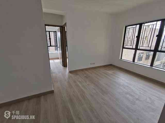 Kennedy Town - Centenary Mansion Block 2 11