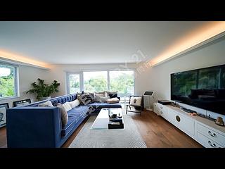 Sai Kung - Venice Villa 02