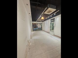 Wan Chai - Cheong Chun Building 03